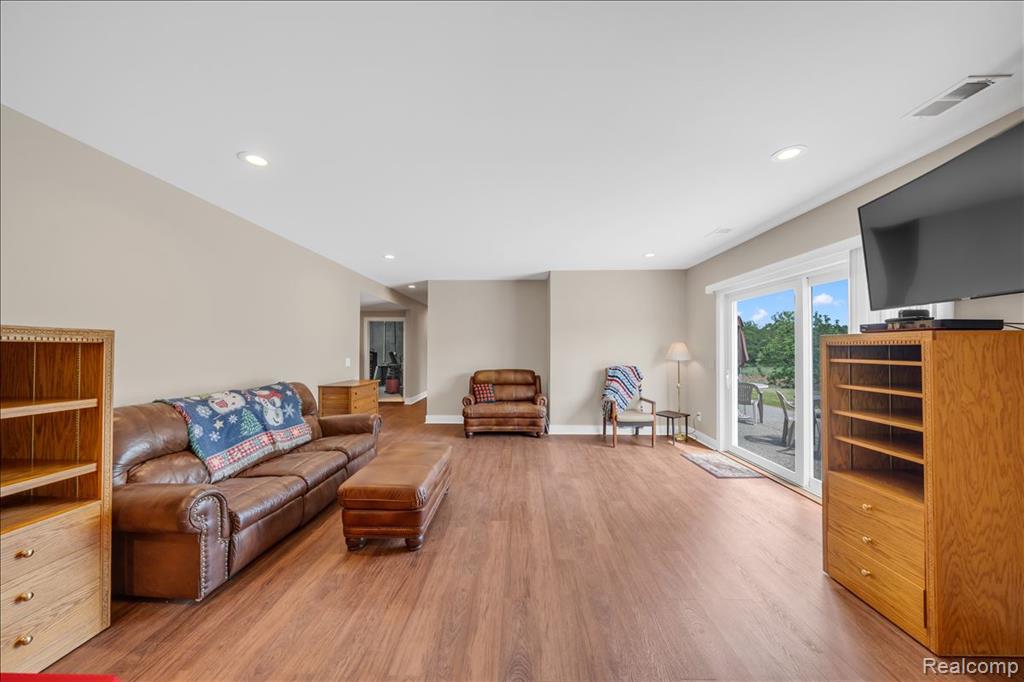 4266 McCandlish Road Grand Blanc, MI 48439 - Photo 44 of 68