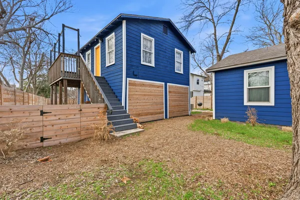 $1,350 | 1148 Gunter Street, Unit B, Austin, TX 78721