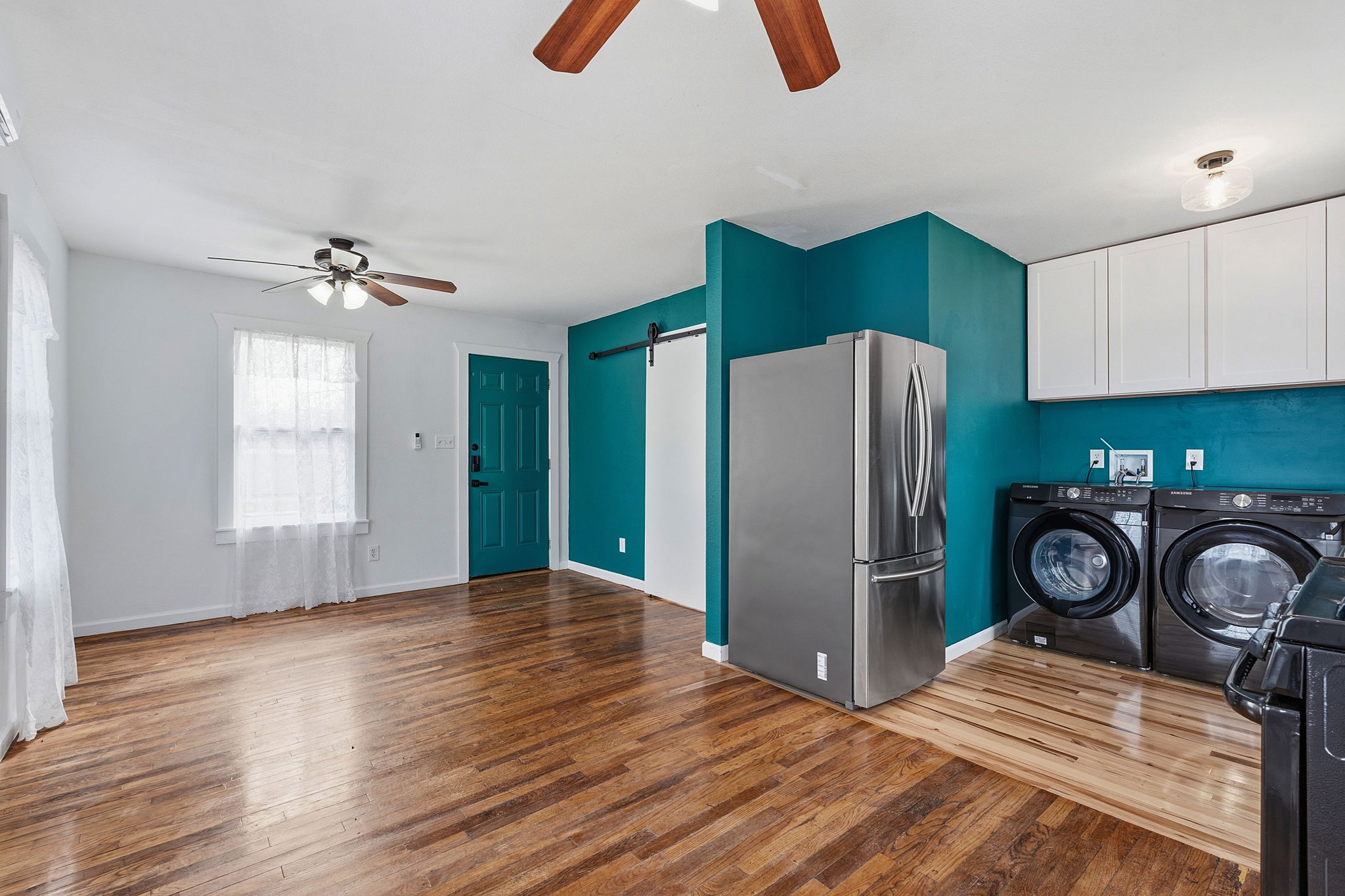 1148 Gunter Street, Unit B Austin, TX 78721 - Photo 4 of 14