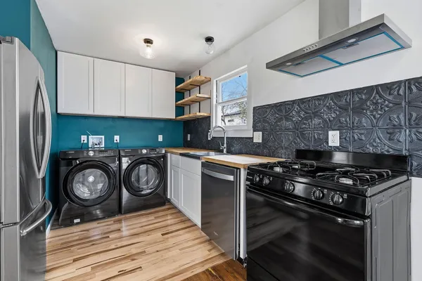 $1,350 | 1148 Gunter Street, Unit B, Austin, TX 78721