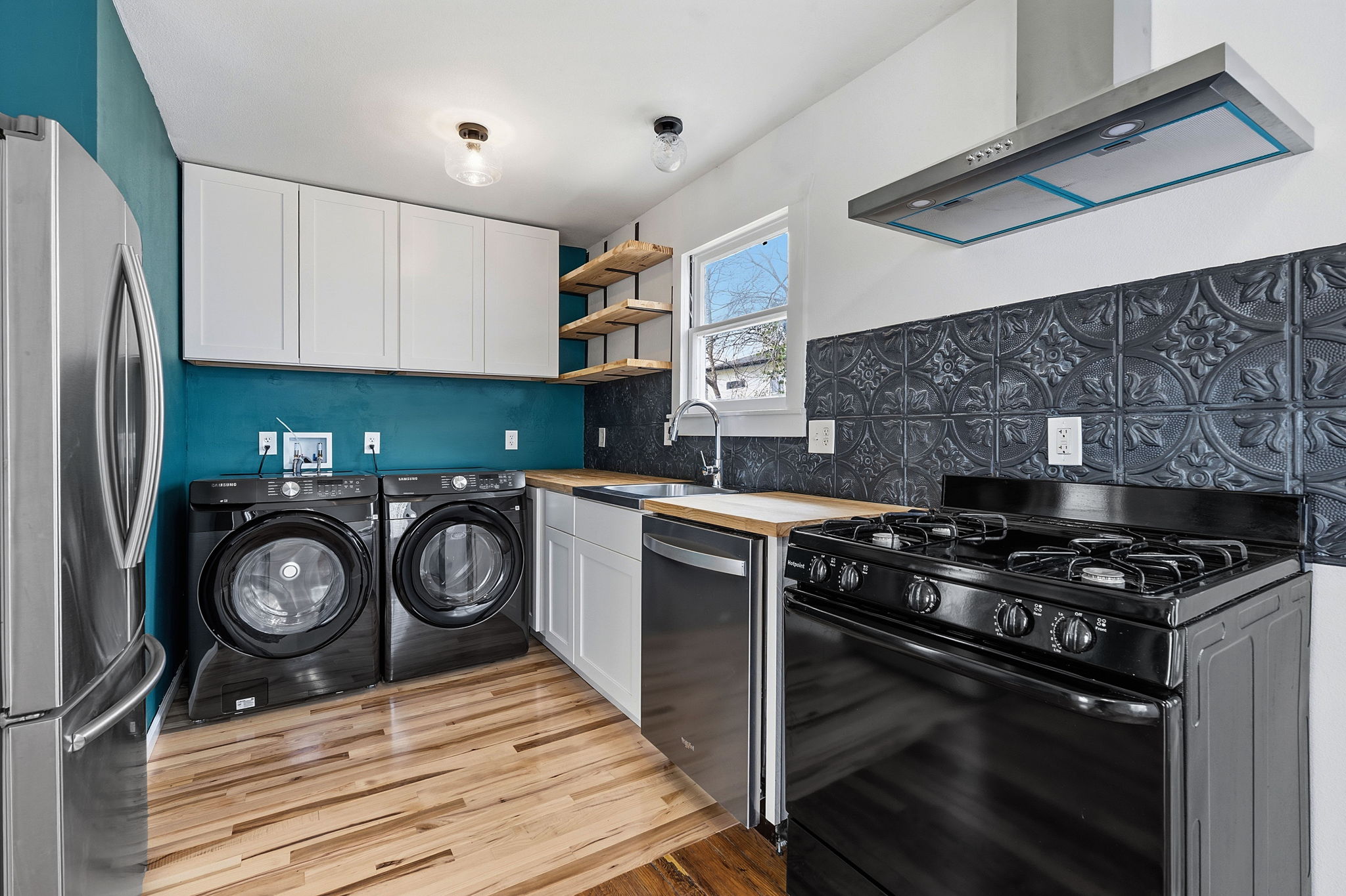 1148 Gunter Street, Unit B Austin, TX 78721 - Photo 6 of 14