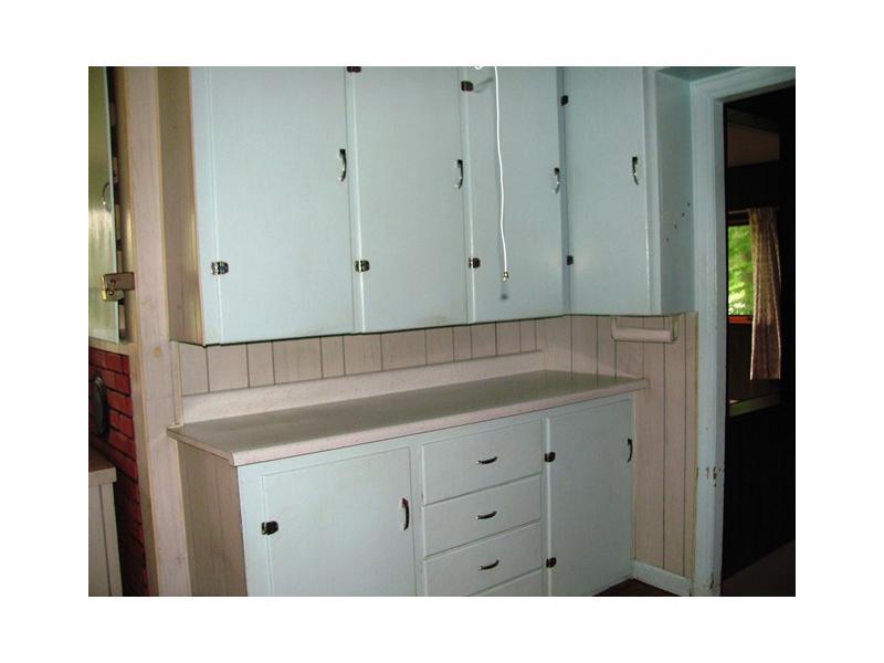 402 White School House Road Madison, ME 04950 - Photo 6 of 26 Kitchen.