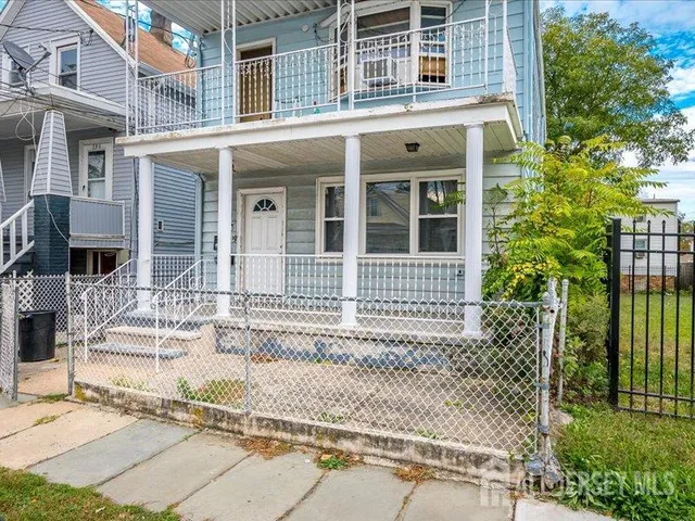 $589,900 | 588 Charles Street, Perth Amboy, NJ 08861