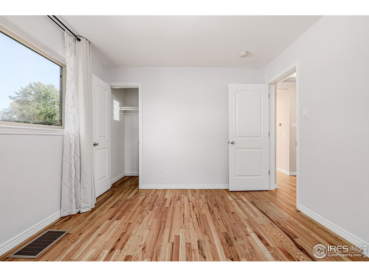 2675 Pontiac Street Denver, CO 80207 - Photo 17 of 50