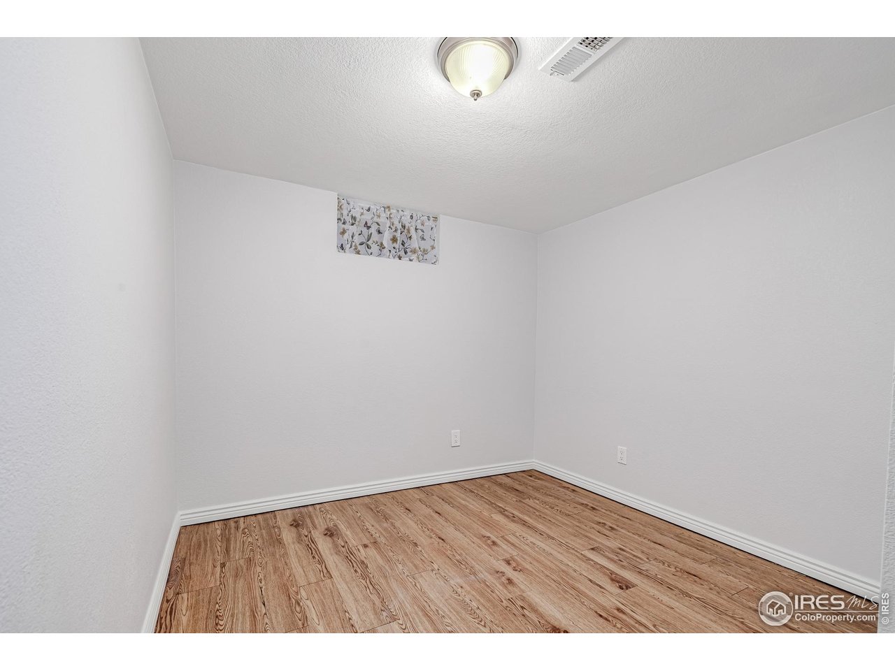 2675 Pontiac Street Denver, CO 80207 - Photo 26 of 50 a view of an empty room
