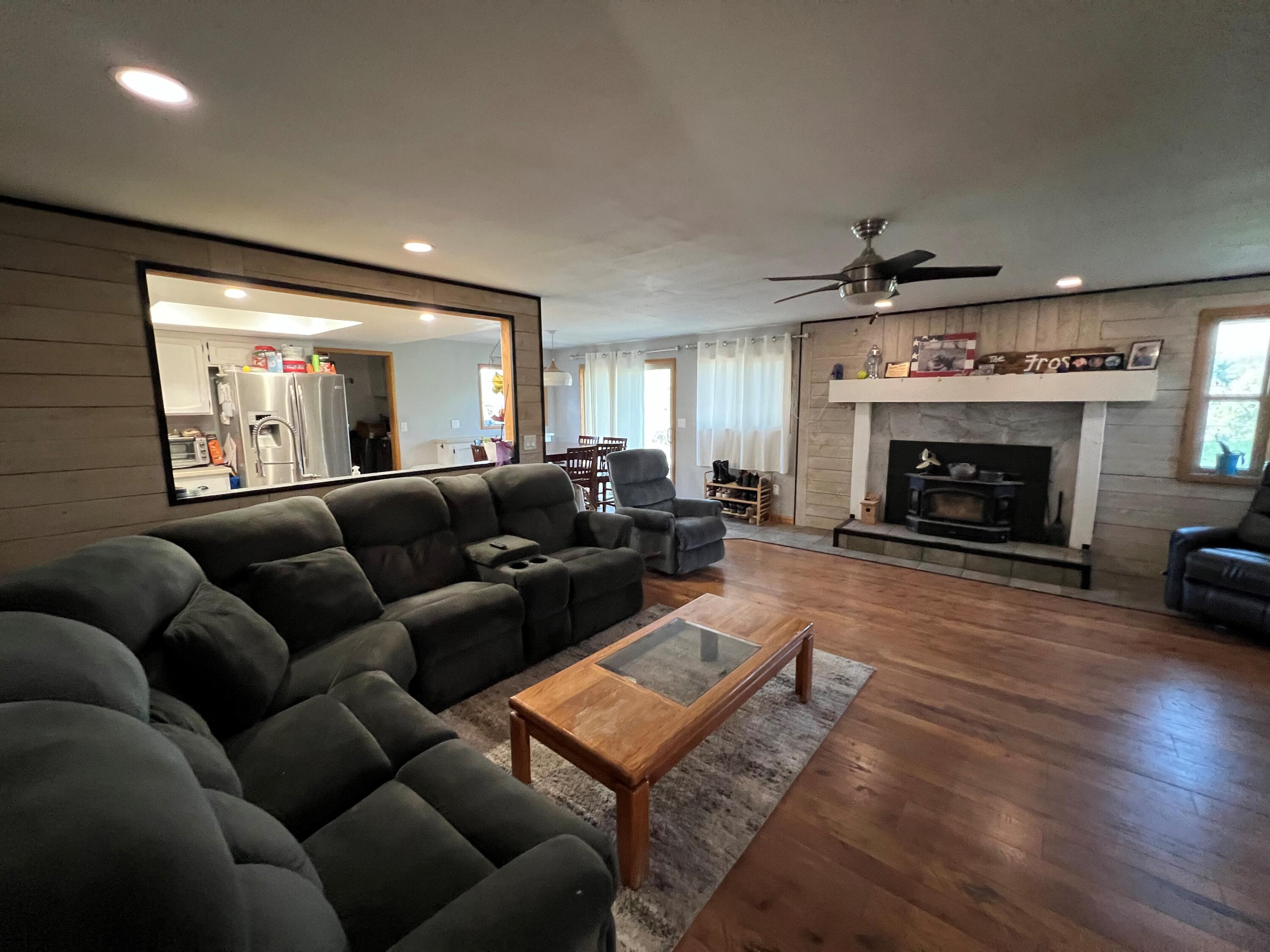 7705 Lost River Road Klamath Falls, OR 97603 - Photo 11 of 42 37