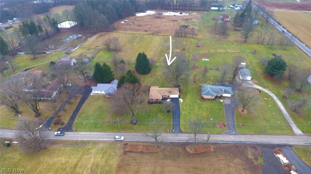 5007 Nelson Mosier Road Southington, OH 44470 - Photo 3 of 40 Gallery Image 3