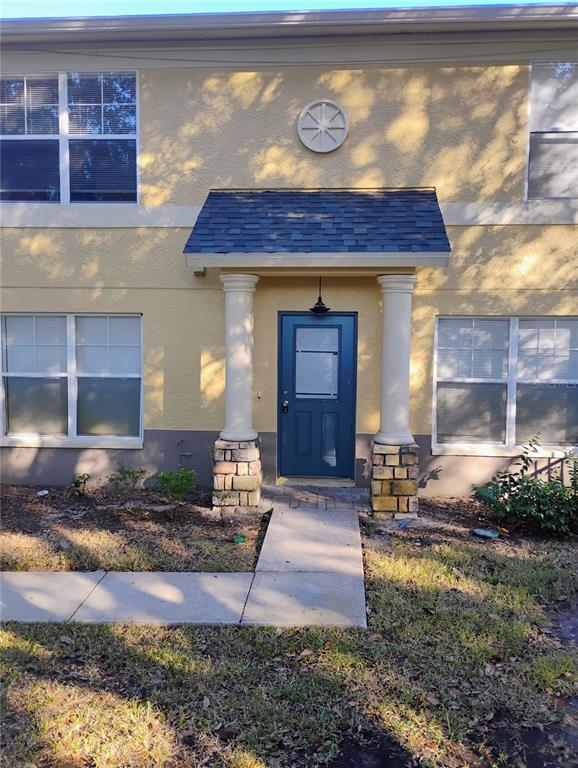 201 Drawbridge Lane Valrico, FL 33594 - Photo 1 of 13