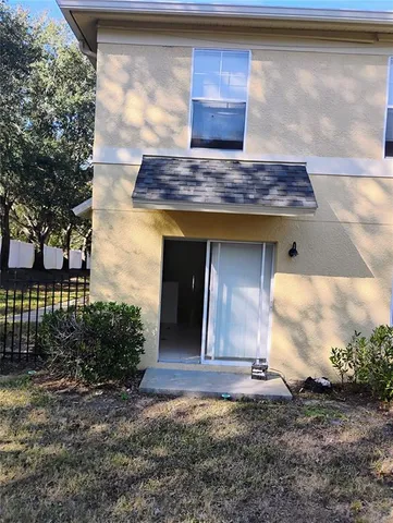 $204,900 | 201 Drawbridge Lane, Valrico, FL 33594