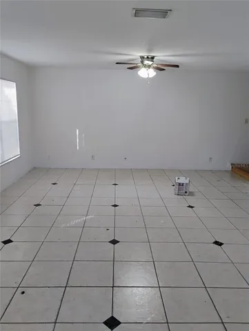 $204,900 | 201 Drawbridge Lane, Valrico, FL 33594