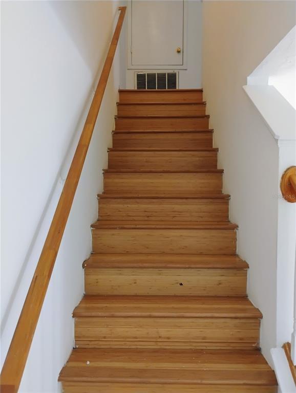 201 Drawbridge Lane Valrico, FL 33594 - Photo 9 of 13