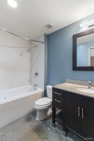 $94,000 | 1136 Washington Avenue, Unit 201, St. Louis, MO 63101