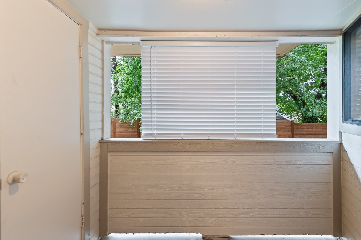 2500 Burleson Road, Unit 709 Austin, TX 78741 - Photo 16 of 22 Screen on balcony