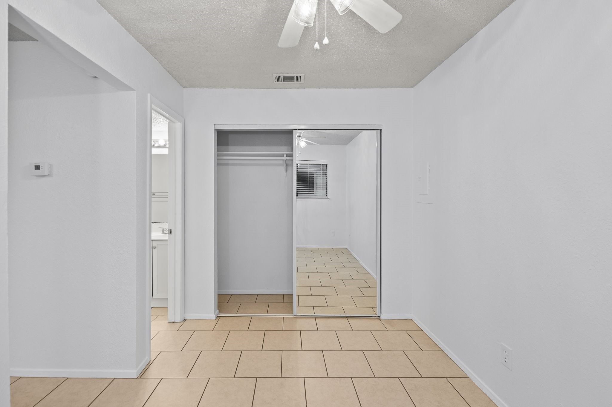 2500 Burleson Road, Unit 709 Austin, TX 78741 - Photo 20 of 22 Bedroom