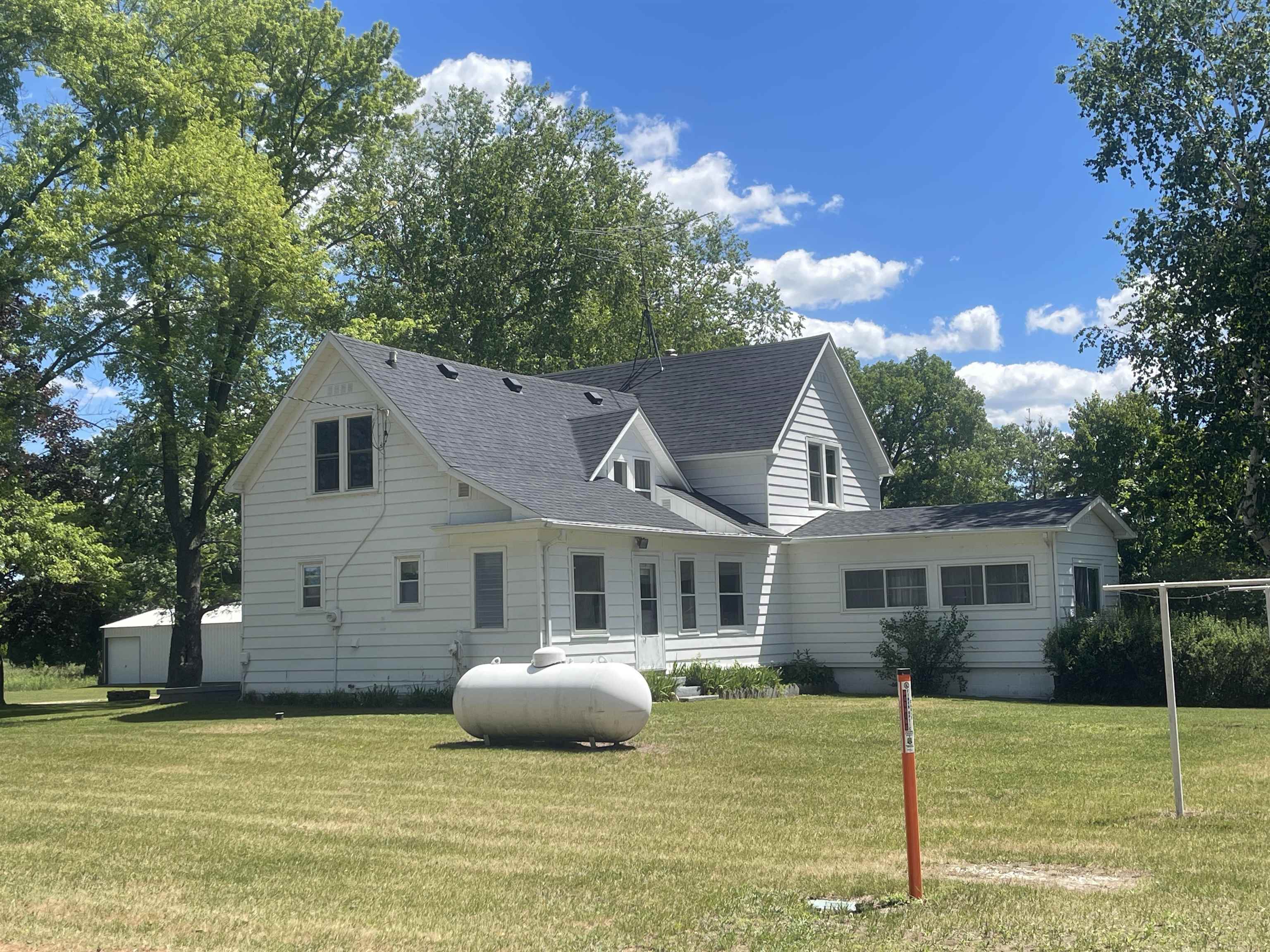 W1198 Rudys Lane Montello, WI 53949 - Photo 2 of 52