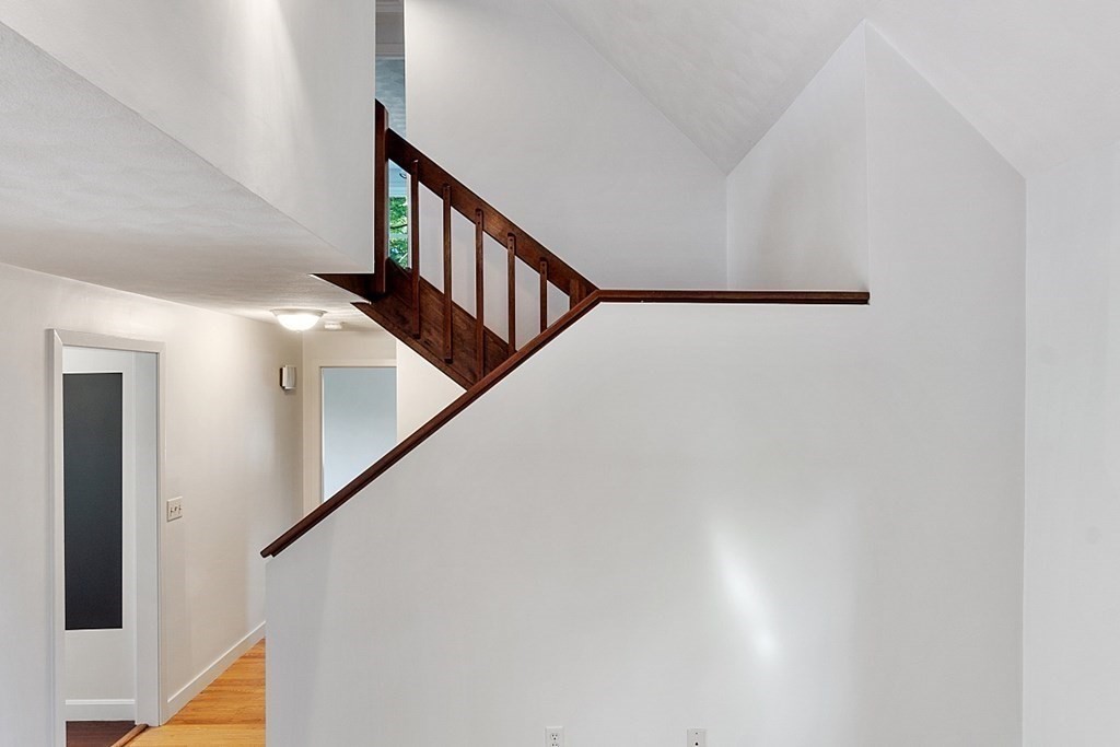 71 Mill Road Littleton, MA 01460 - Photo 15 of 30 a view of entryway