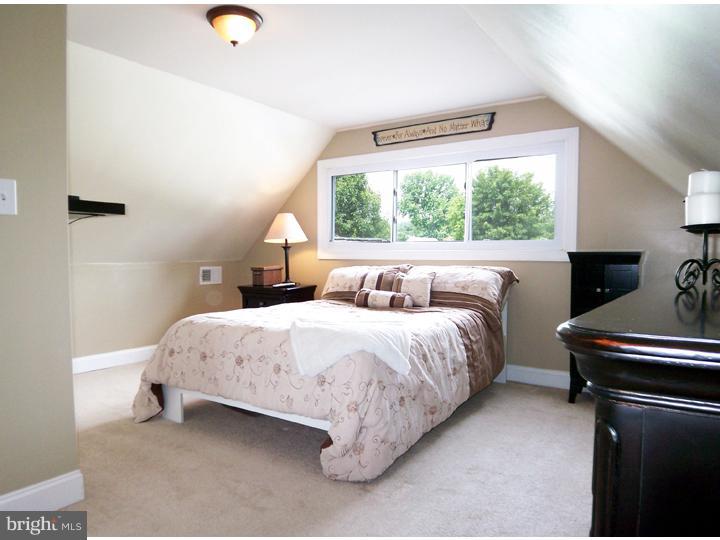 6 Hemlock Road Levittown, PA 19056 - Photo 14 of 23 Gallery Image 14