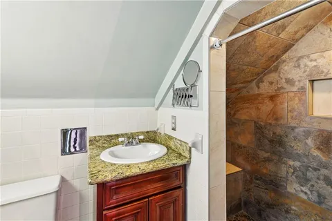 $375,000 | 3700 Red Oak Court, New Orleans, LA 70131