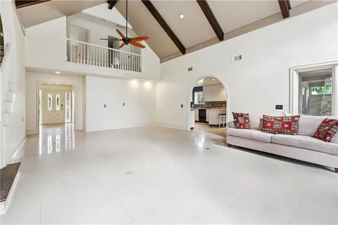 $375,000 | 3700 Red Oak Court, New Orleans, LA 70131