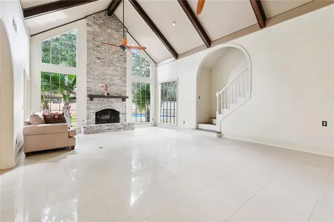 $375,000 | 3700 Red Oak Court, New Orleans, LA 70131