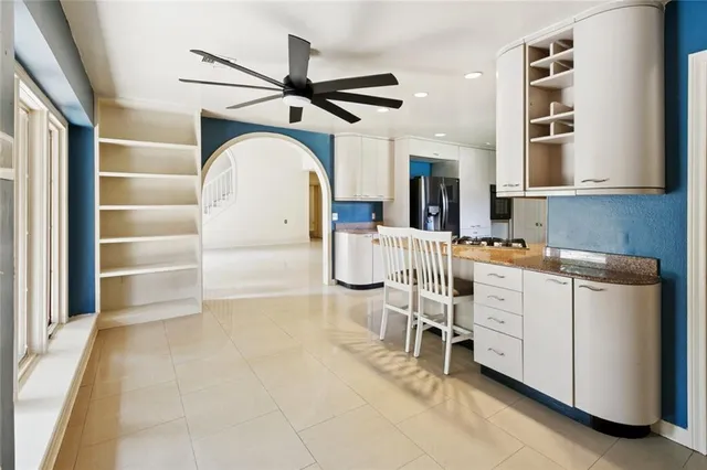 $389,900 | 3700 Red Oak Court, New Orleans, LA 70131