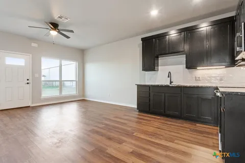 $1,500,000 | 10940 Wedel Cemetery Road, Rogers, TX 76569