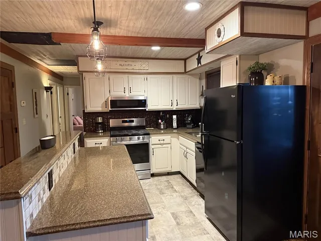 $149,000 | 915 North 4th Street, Vandalia, IL 62471