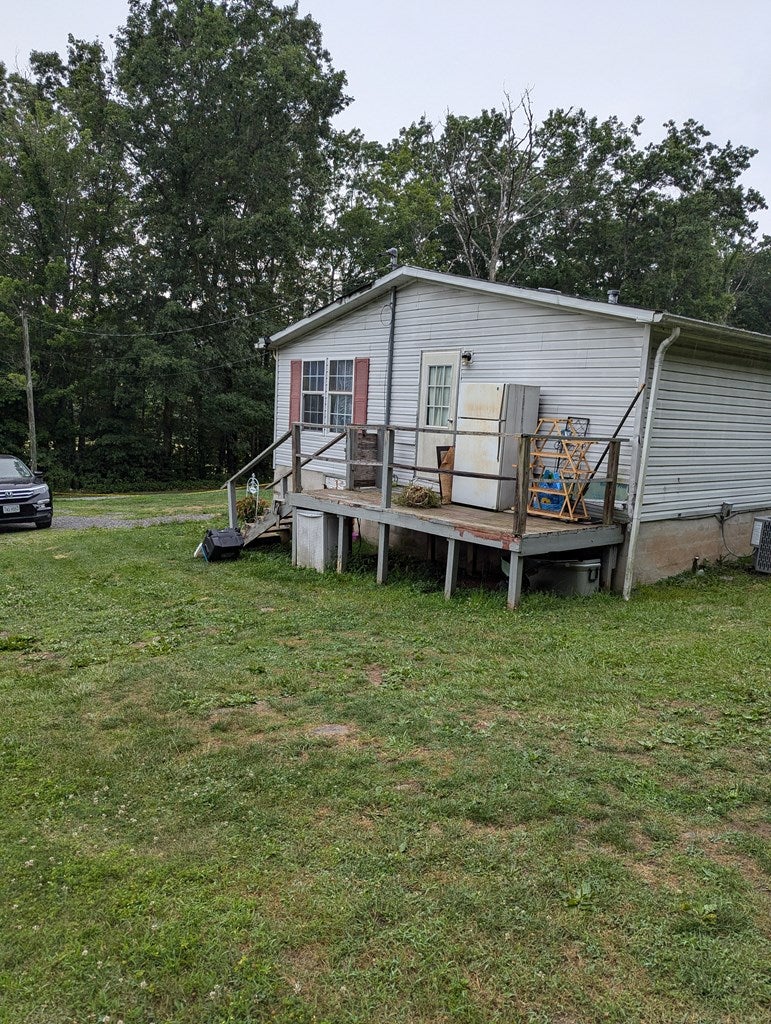 2497 Dry Road Speedwell, VA 24374 - Photo 10 of 70 Gallery Image 10