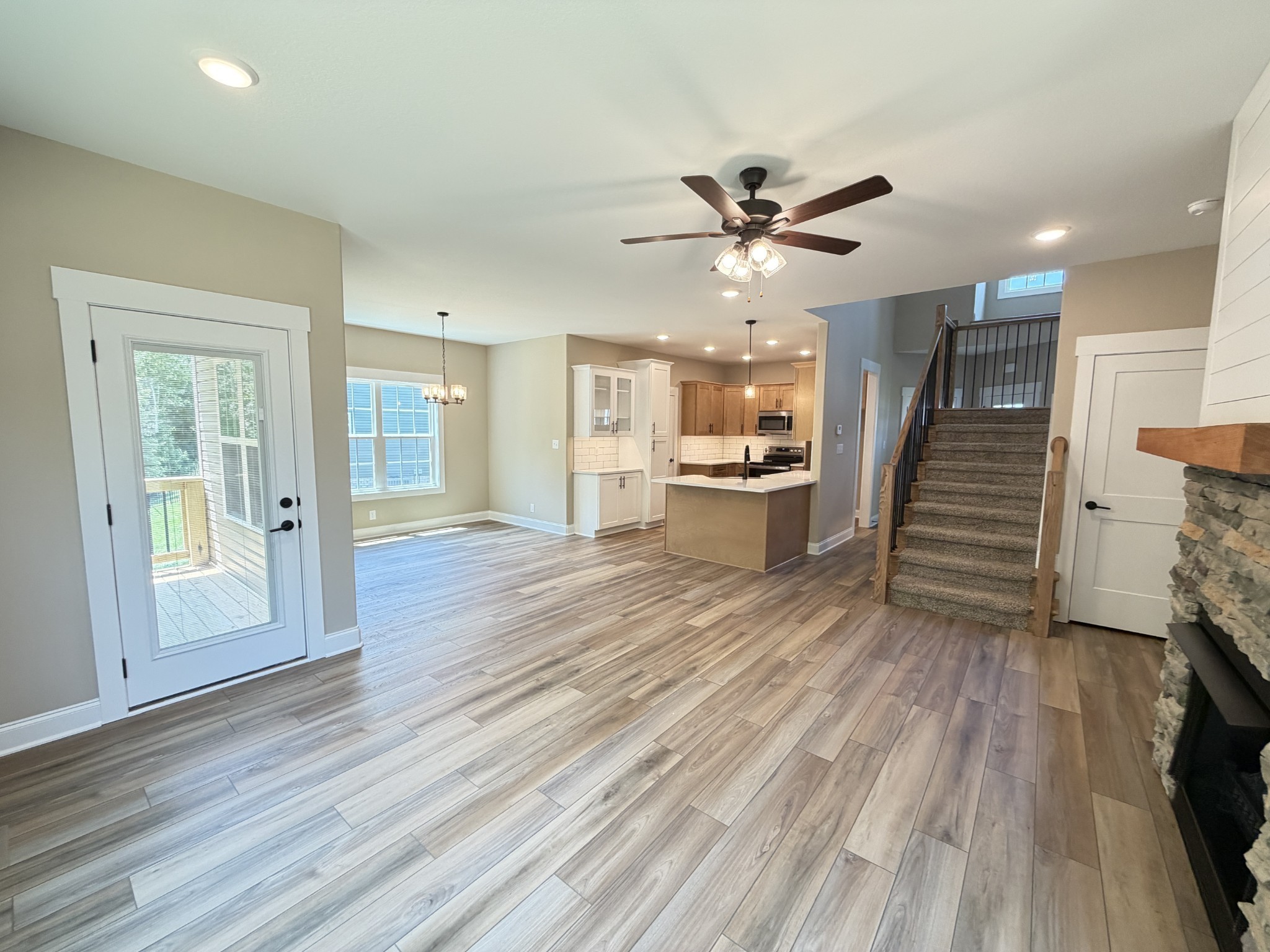3492 Rabbit Run Trail Clarksville, TN 37043 - Photo 10 of 27 Gallery Image 10
