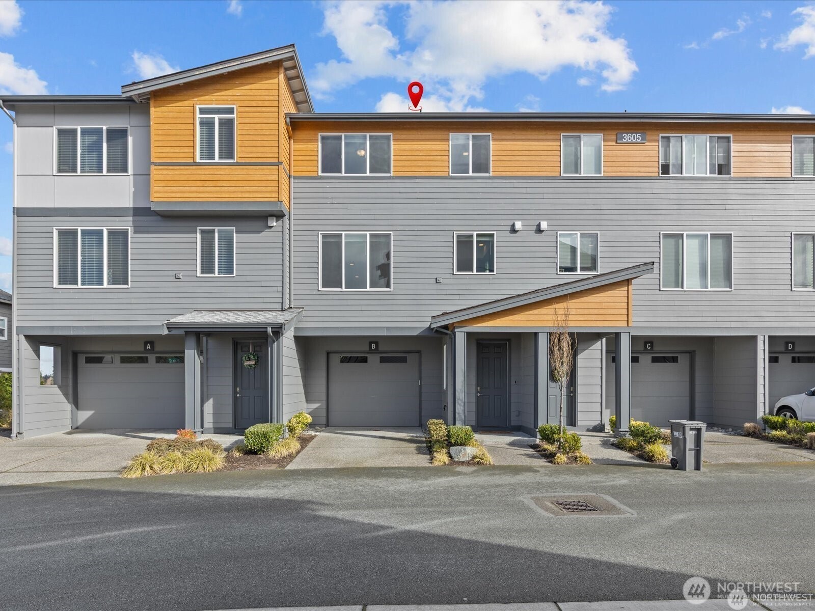 3605 192nd Street Southeast, Unit B Bothell, WA 98012 - Photo 3 of 31