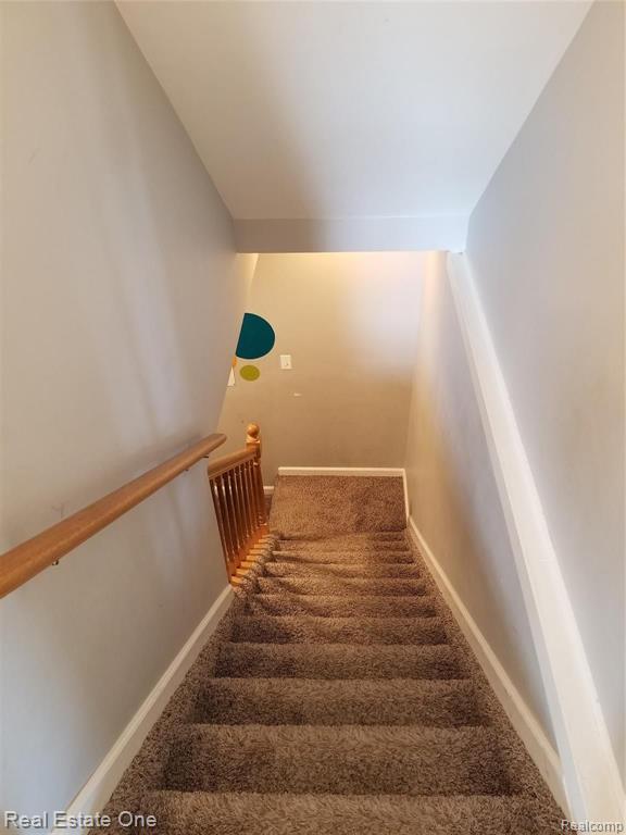 41507 Simcoe Drive Canton, MI 48188 - Photo 13 of 34