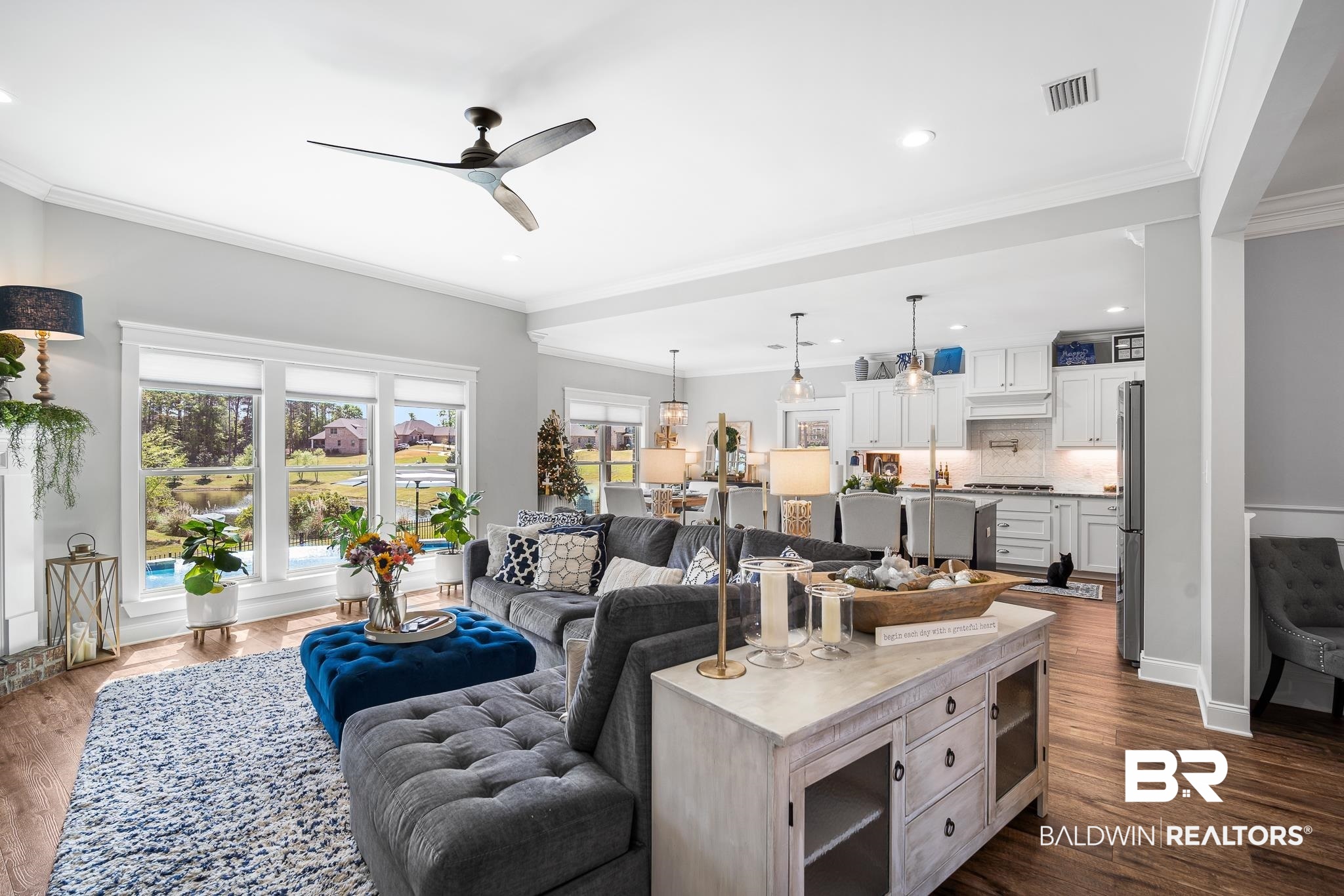 8664 Danube Court Daphne, AL 36526 - Photo 6 of 50 Living Room