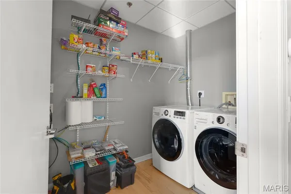 $207,500 | 1511 Locust Street, Unit 805, St. Louis, MO 63103