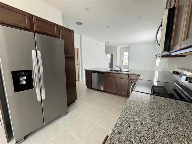 $2,150 | 177 Rainwood Street, Groveland, FL 34715