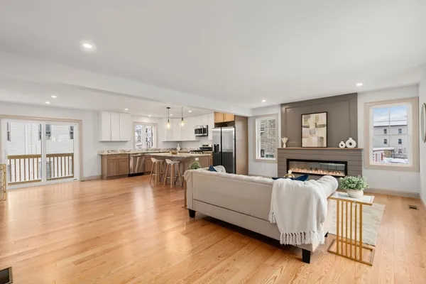 $499,000 | 2 Lodi Street, Unit B, Worcester, MA 01610