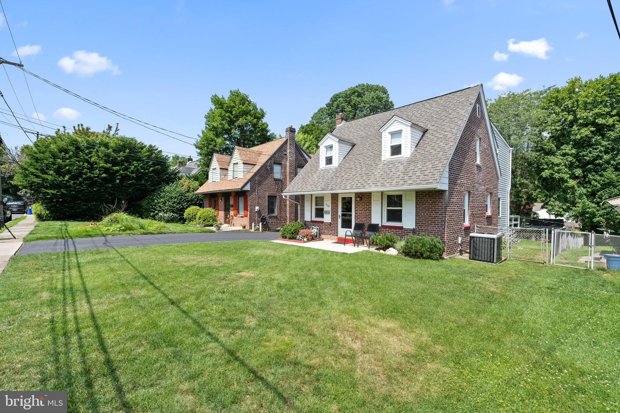 232 Valley View Road Media, PA 19063 - Photo 3 of 30