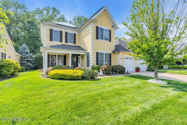 $895,000 | 19 Carleton Drive, Freehold, NJ 07728