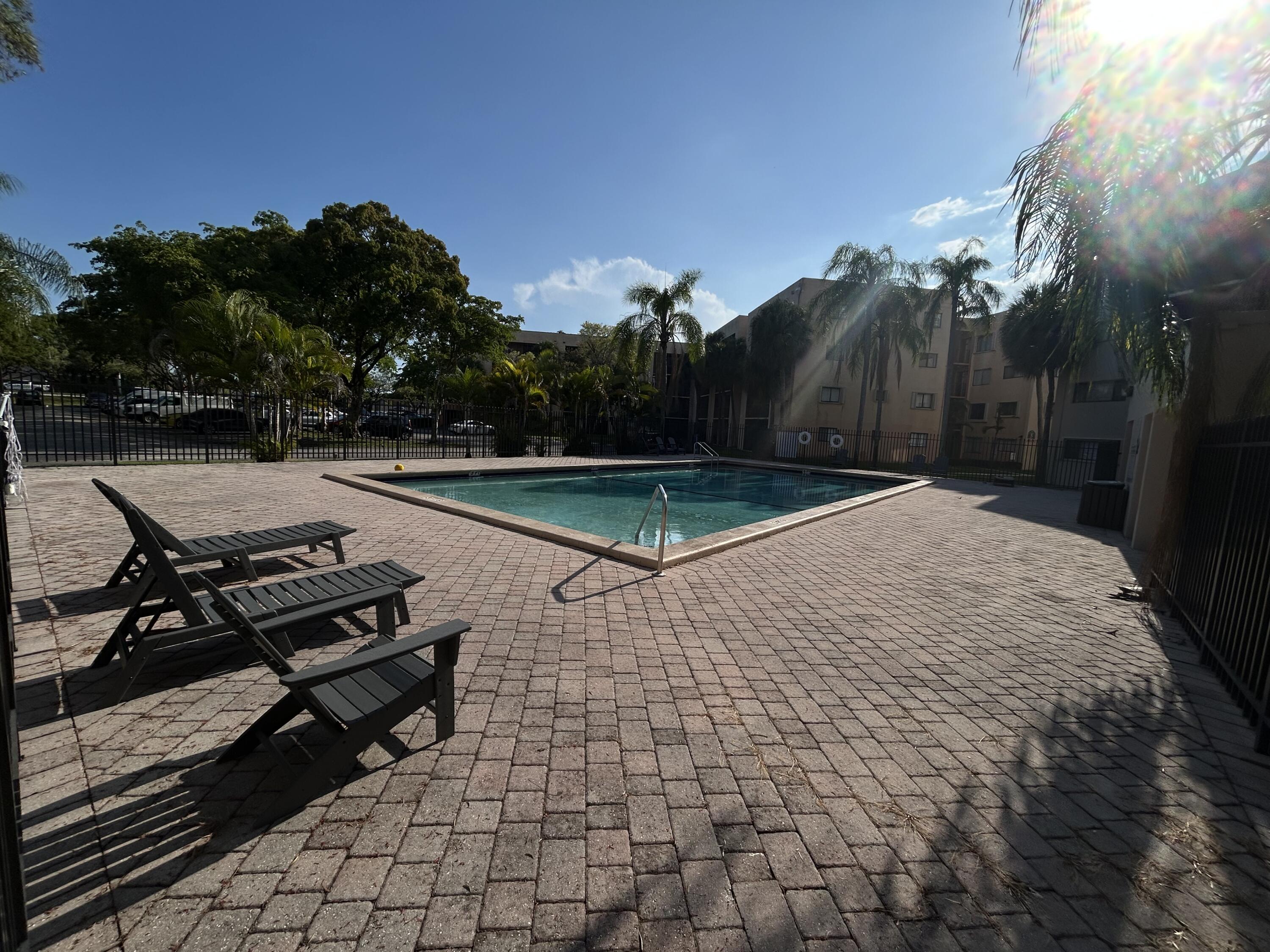 8650 Southwest 133rd Avenue Road, Unit 214 Miami, FL 33183 - Photo 18 of 24 IMG_7650