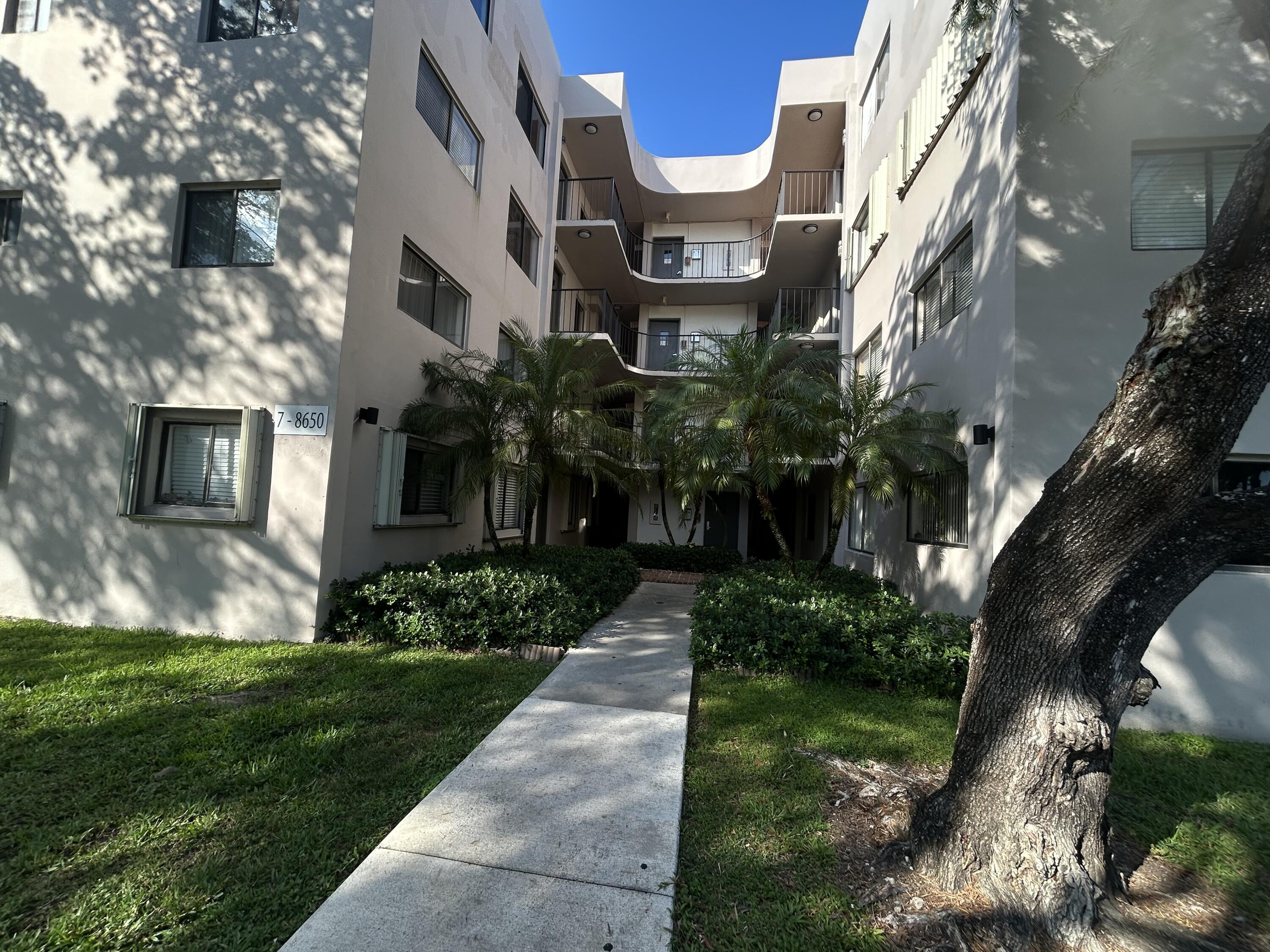 8650 Southwest 133rd Avenue Road, Unit 214 Miami, FL 33183 - Photo 21 of 24 IMG_7652