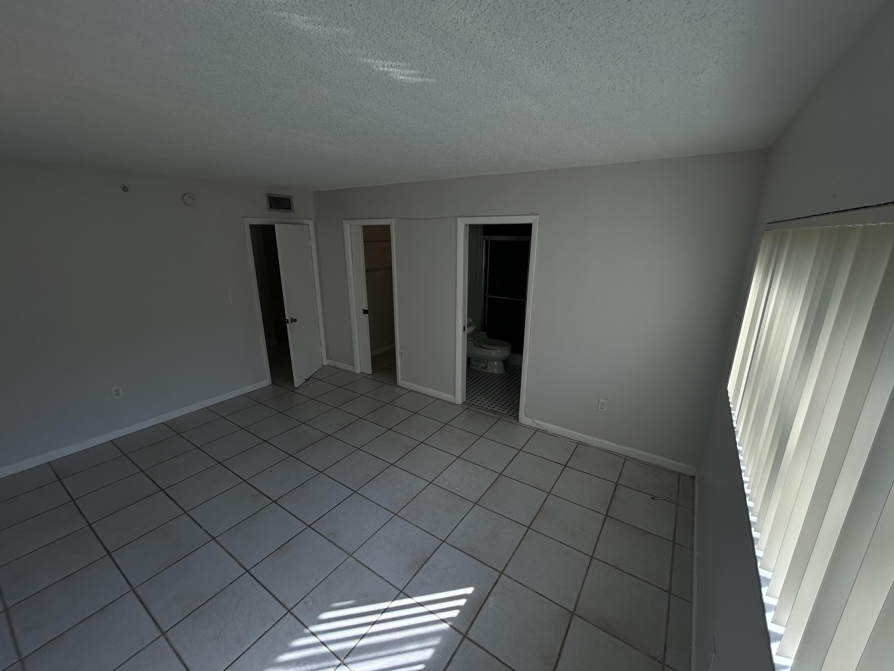 8650 Southwest 133rd Avenue Road, Unit 214 Miami, FL 33183 - Photo 5 of 24 IMG_7634