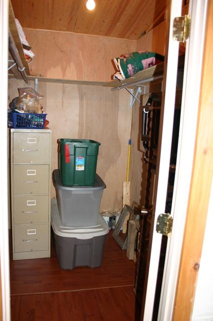 3415 Rocky Ridge Road Cosby, TN 37722 - Photo 25 of 33 walk in closet