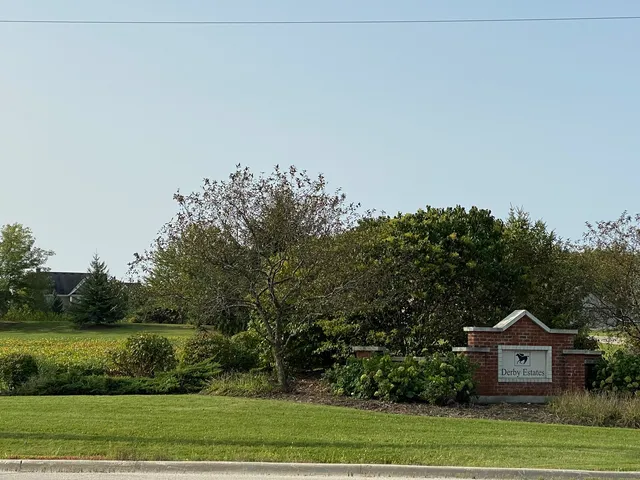 $43,000 | 1311 Secretariat Drive, Genoa, IL 60135