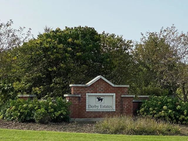 $43,000 | 1311 Secretariat Drive, Genoa, IL 60135