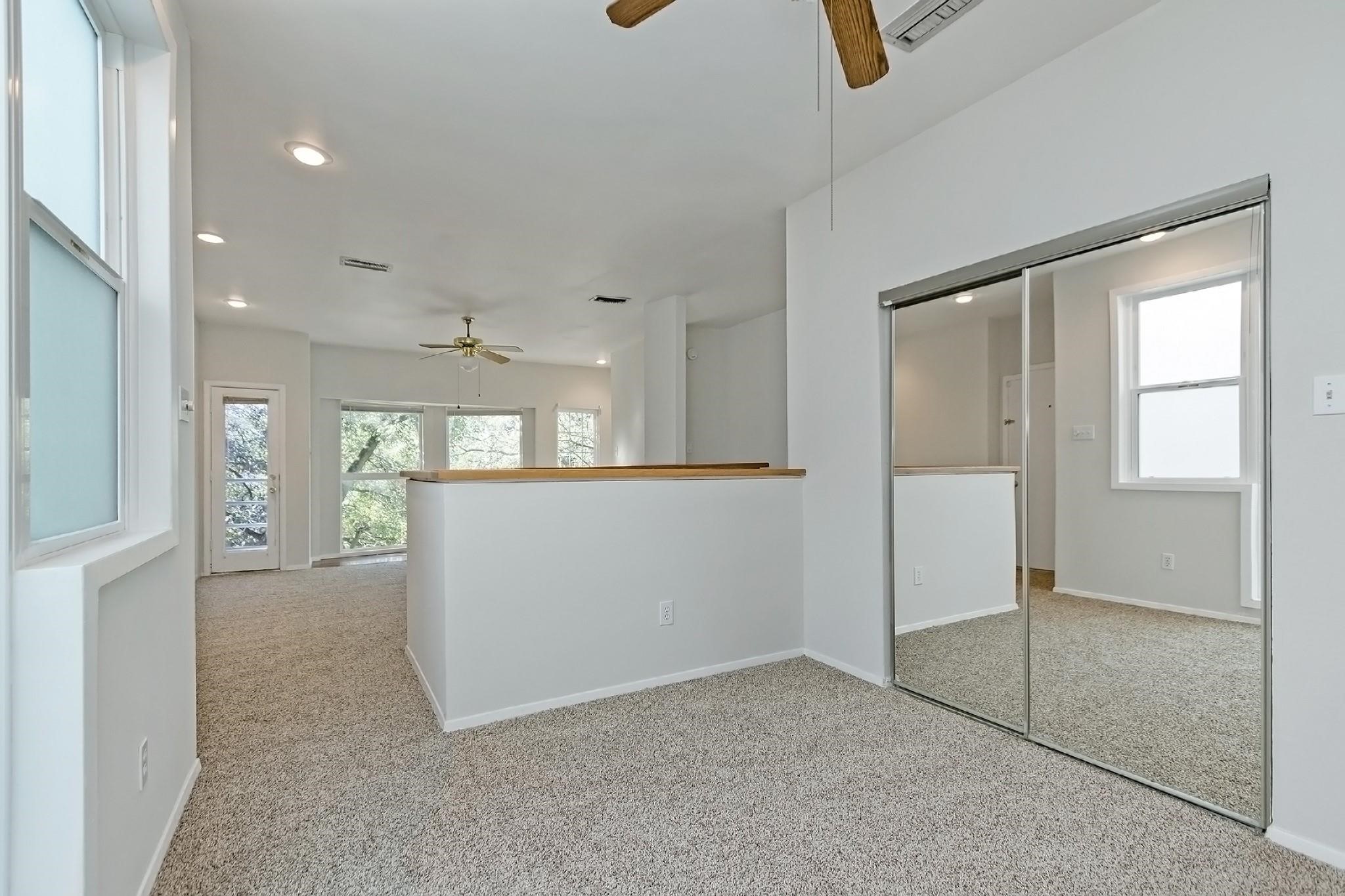 204 Marshall Street, Unit 4 Houston, TX 77006 - Photo 6 of 10