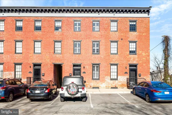 $575,000 | 163 B And O Avenue, Frederick, MD 21701