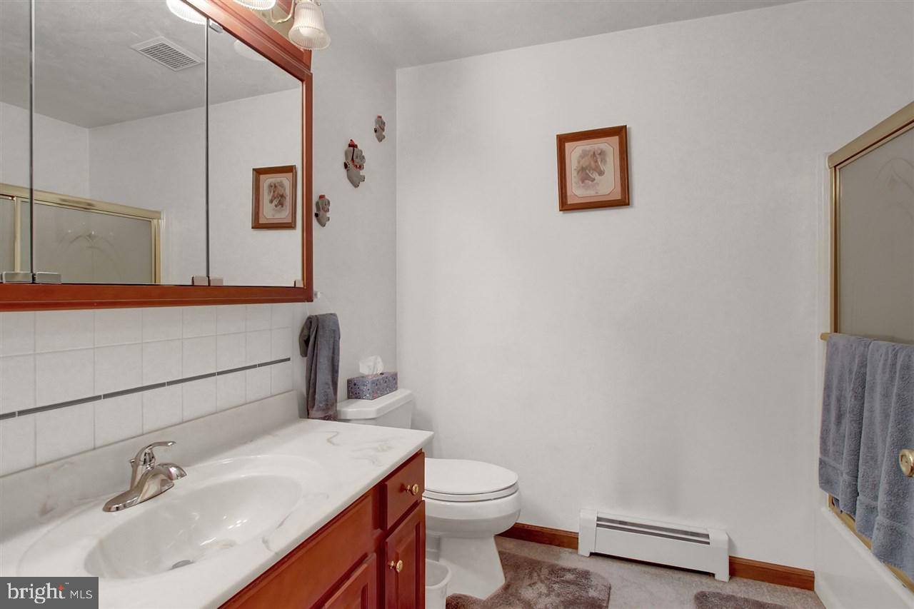 2235 Stoverstown Road Spring Grove, PA 17362 - Photo 18 of 25