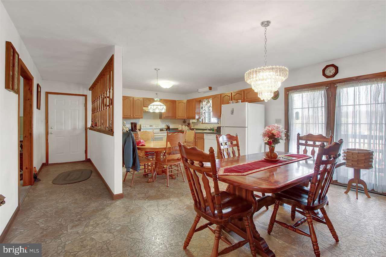 2235 Stoverstown Road Spring Grove, PA 17362 - Photo 7 of 25
