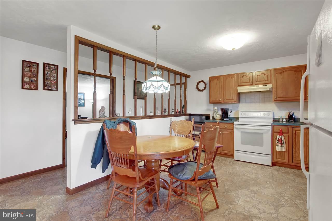 2235 Stoverstown Road Spring Grove, PA 17362 - Photo 10 of 25