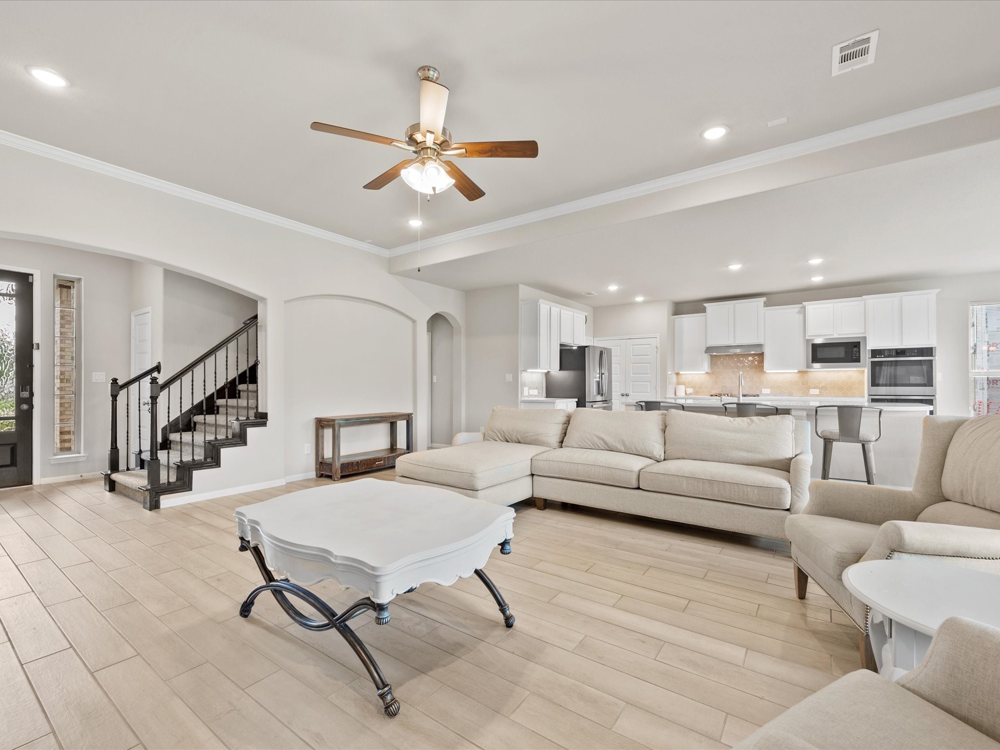 262 Peninsula Point Drive Montgomery, TX 77356 - Photo 8 of 45