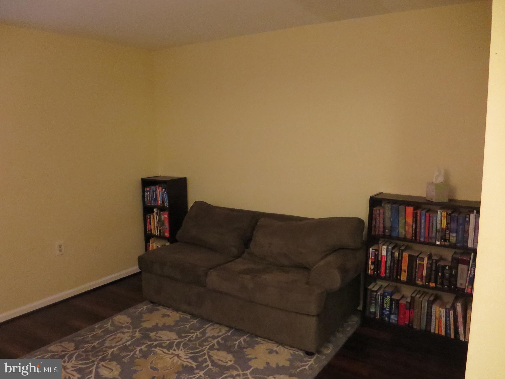 1413 Northgate Square, Unit 1C Reston, VA 20190 - Photo 10 of 22 Bed